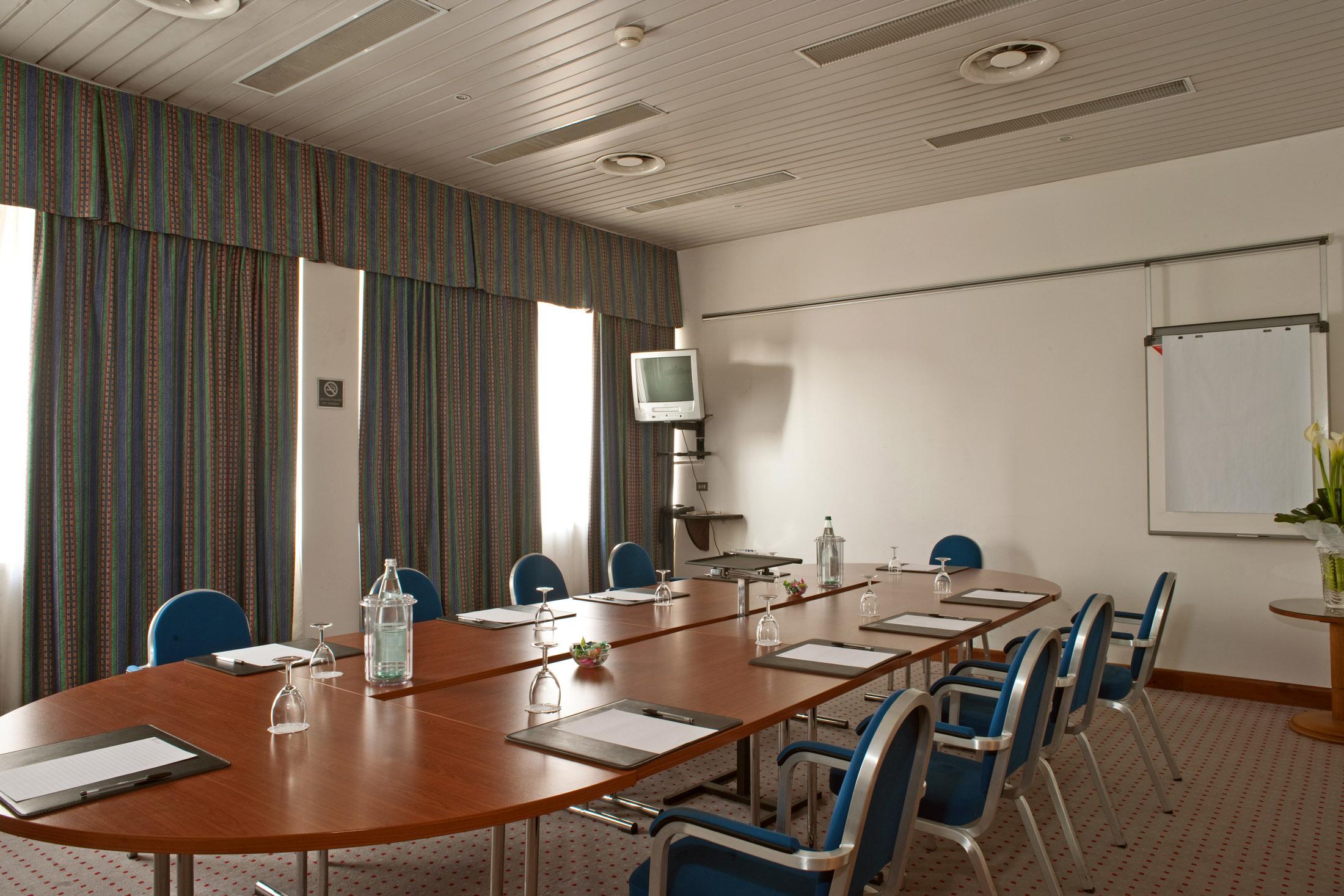 Shg Hotel 4*