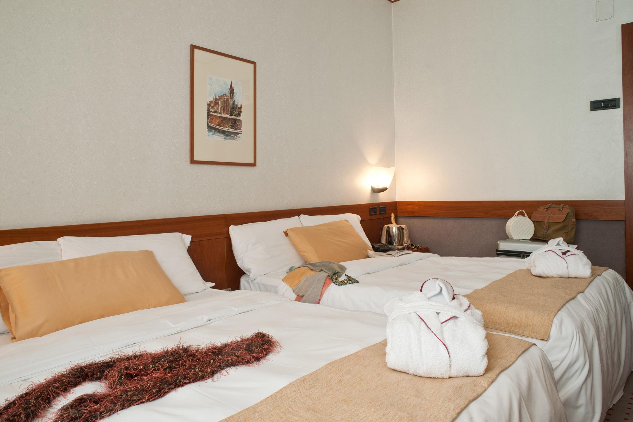 Hotel Shg 4*