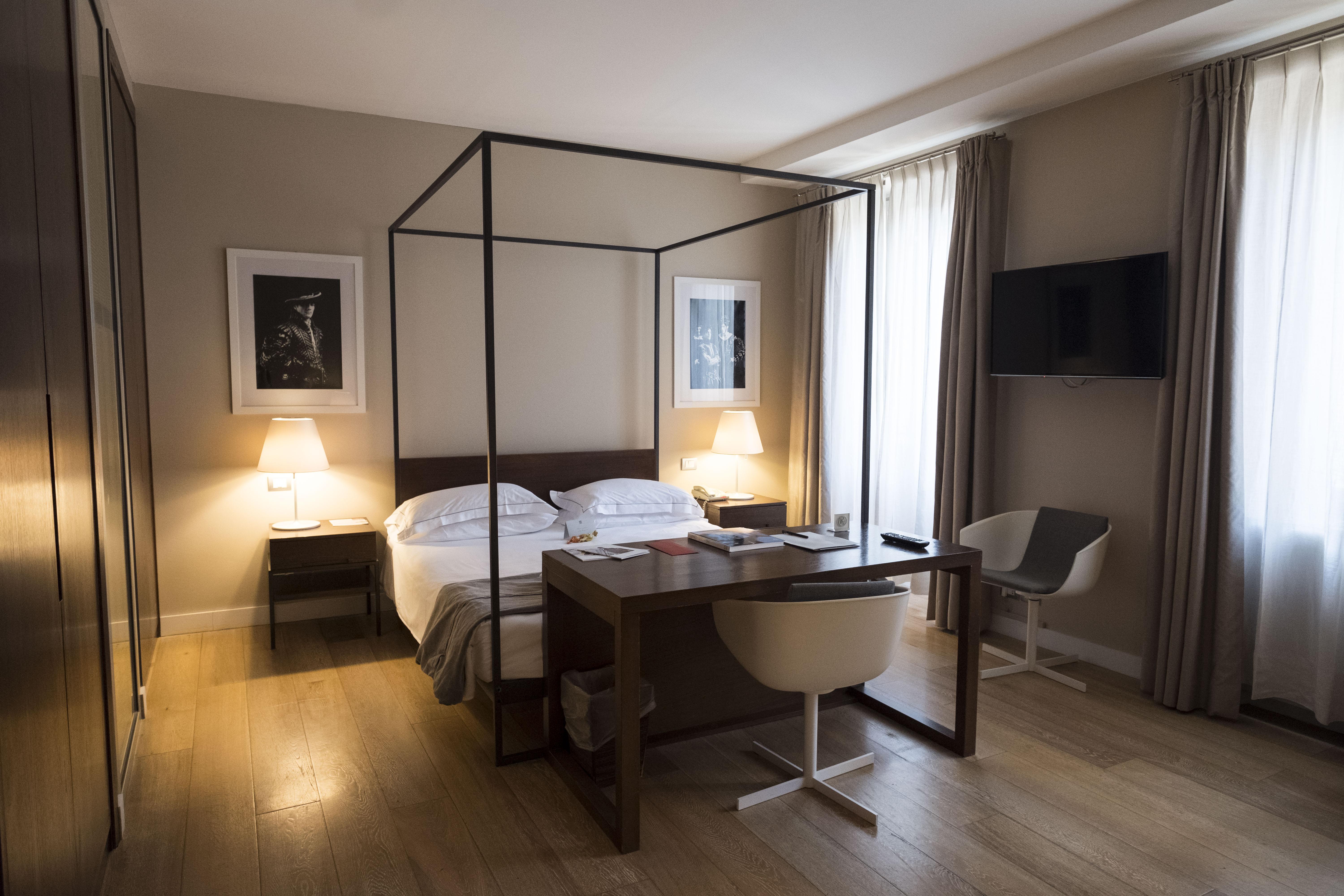 Guest house Escalus Luxury