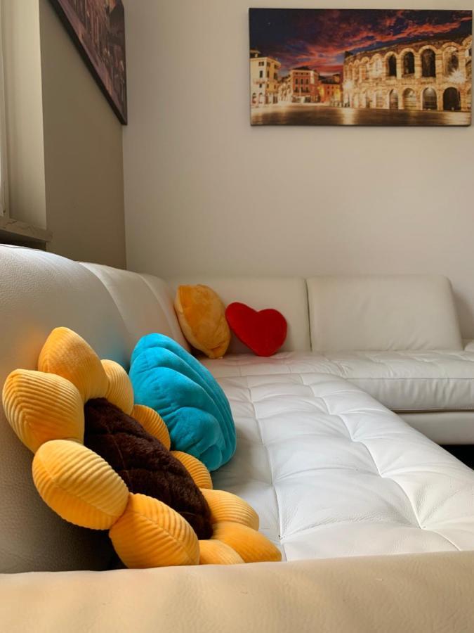 Apartment Romeo's House Nel Centro Storico Di - Free Parking Verona