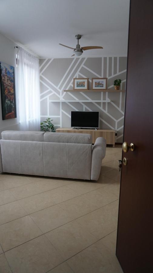 A E Parcheggio Nella Proprieta Apartamento