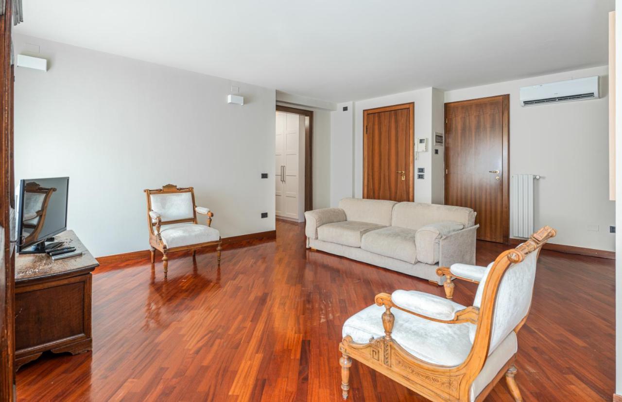 Cozy 2 Bedroom In The Heart Of Apartamento
