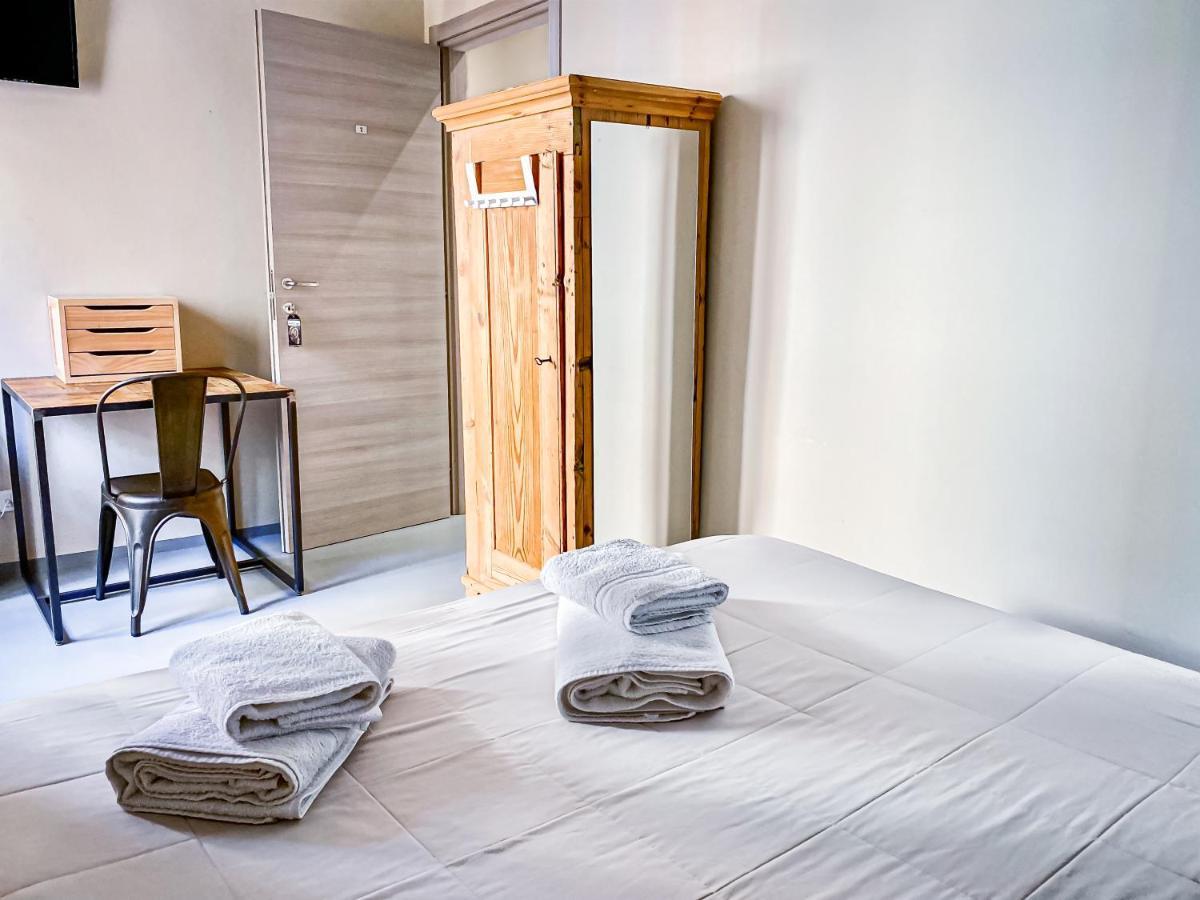 Tra Piazza Erbe E Piazza Bra Raffinata Maison *