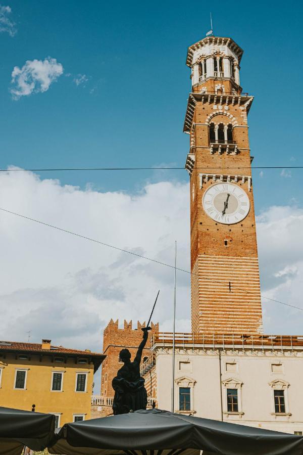 Guest house Domus Nova Palace - Italian Homing 2*