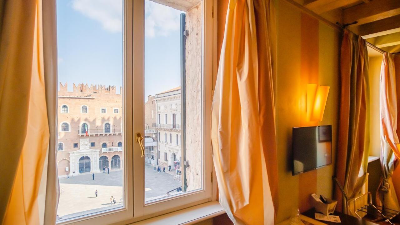 Domus Nova Palace - Italian Homing Guest house Verona
