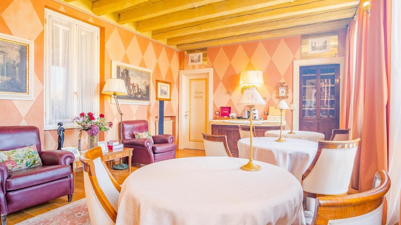 Domus Nova Palace - Italian Homing Guest house 2*