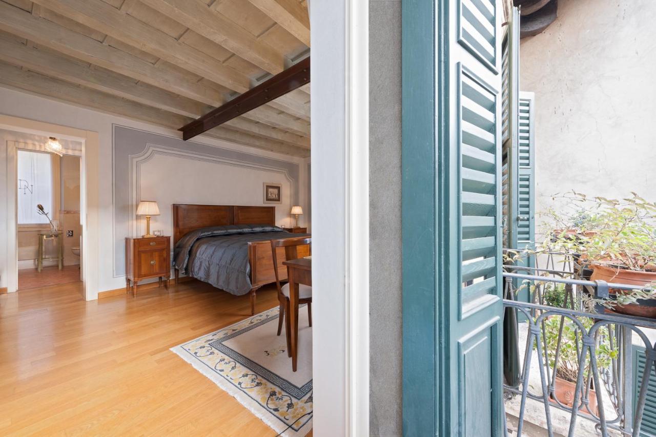 Domus Nova Palace - Italian Homing Pensión
