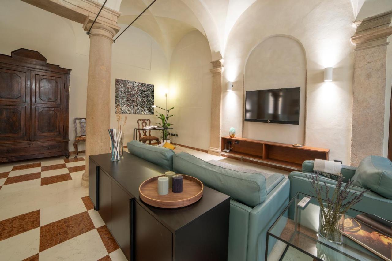 Loft Palazzo Dionisi *