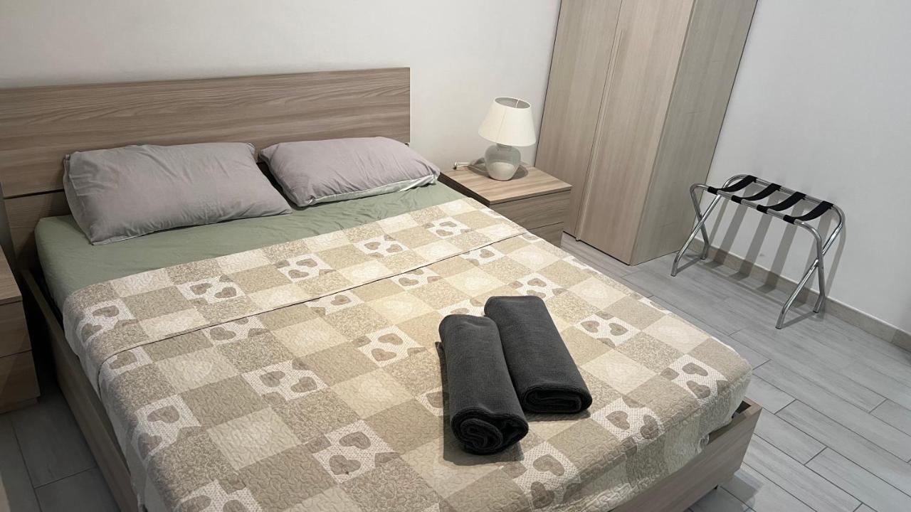 Apartamento Modern Two Bedroom In Stadio