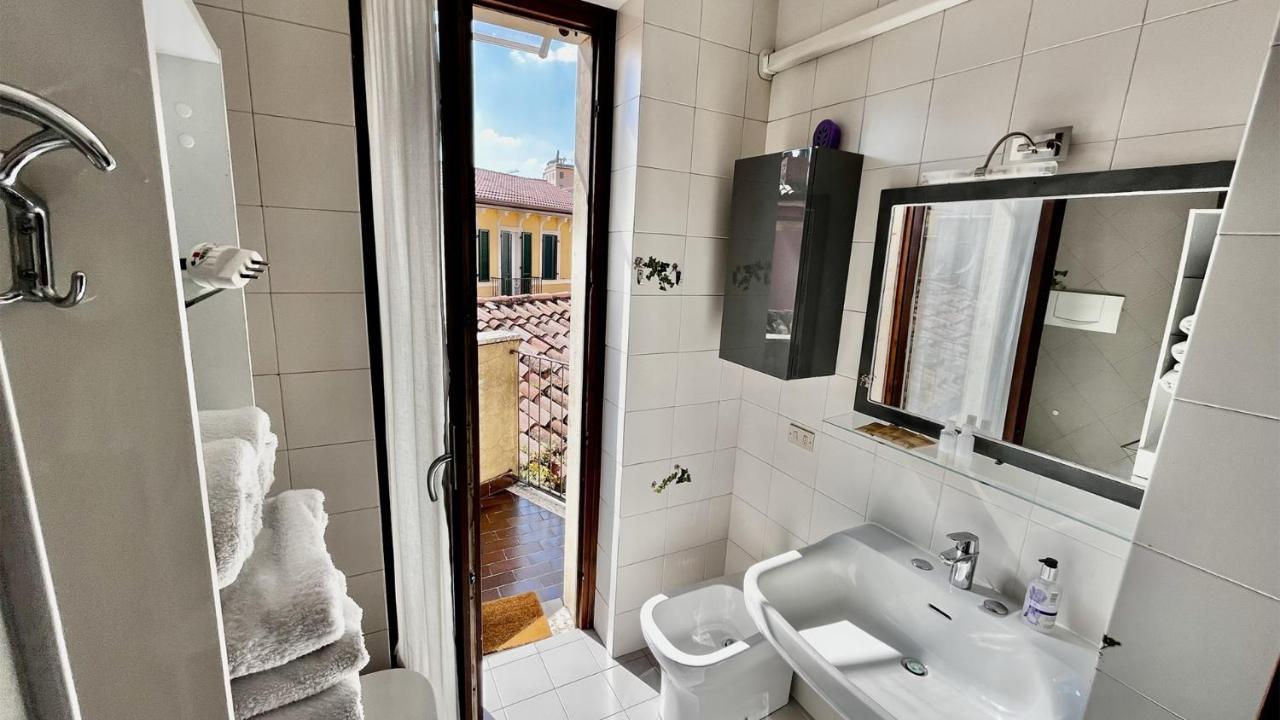 Pensión Casanova Loc Turistica Verona