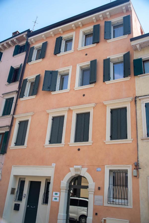 Hotel Maison Calcirelli *