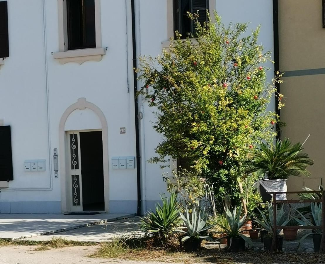 Residenza Il Melograno Fiera Apartment *
