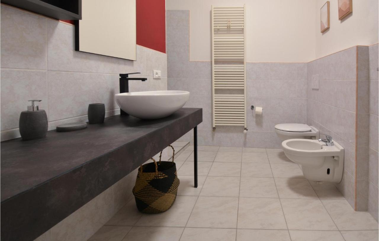 Beautiful In With Kitchenette Verona