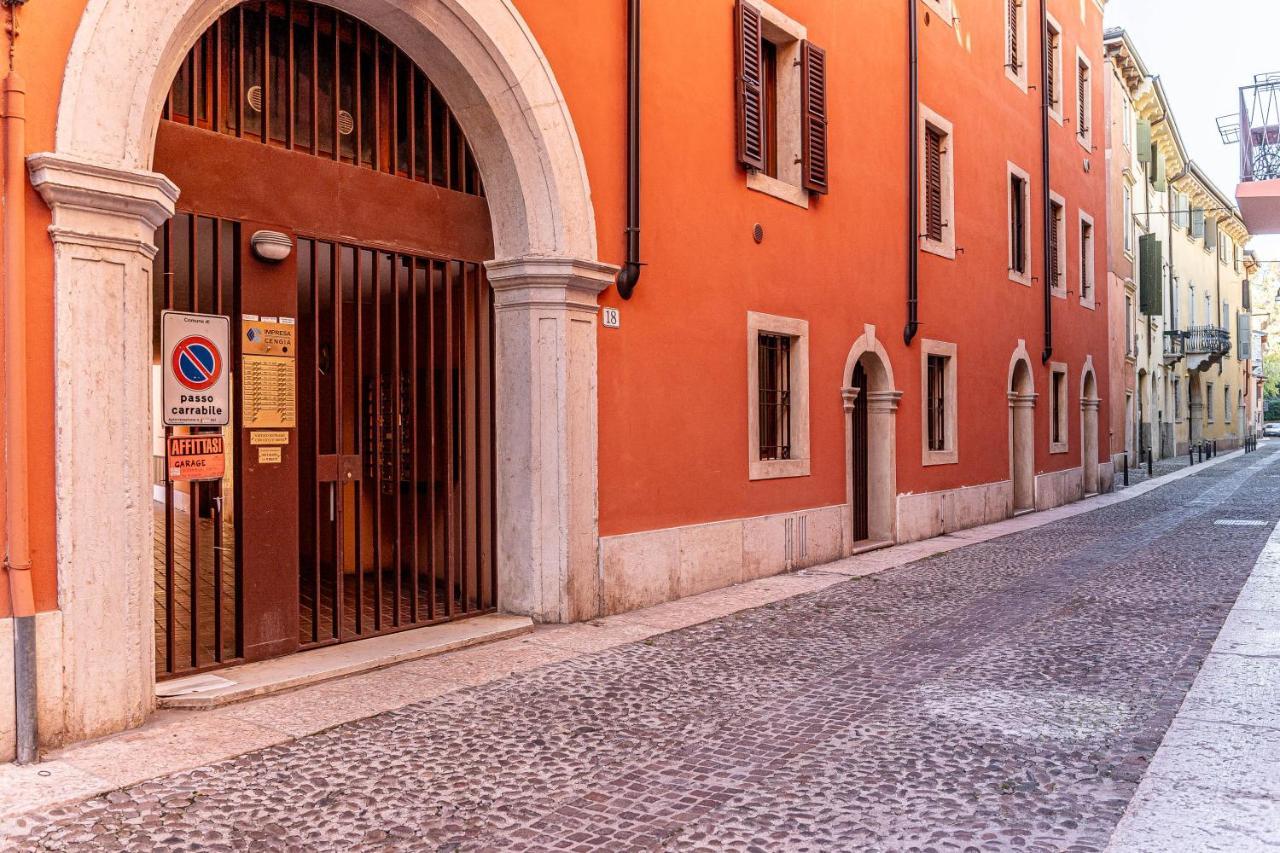 Casa Nicola Ai Filippini Apartamento *