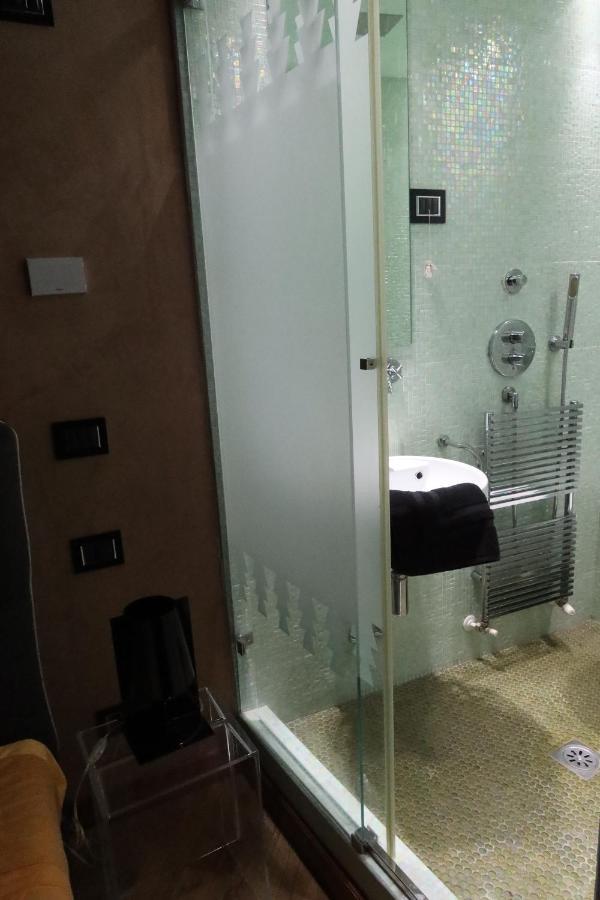 Luxury Flats Piazza Erbe, Floor 3 Apartment *