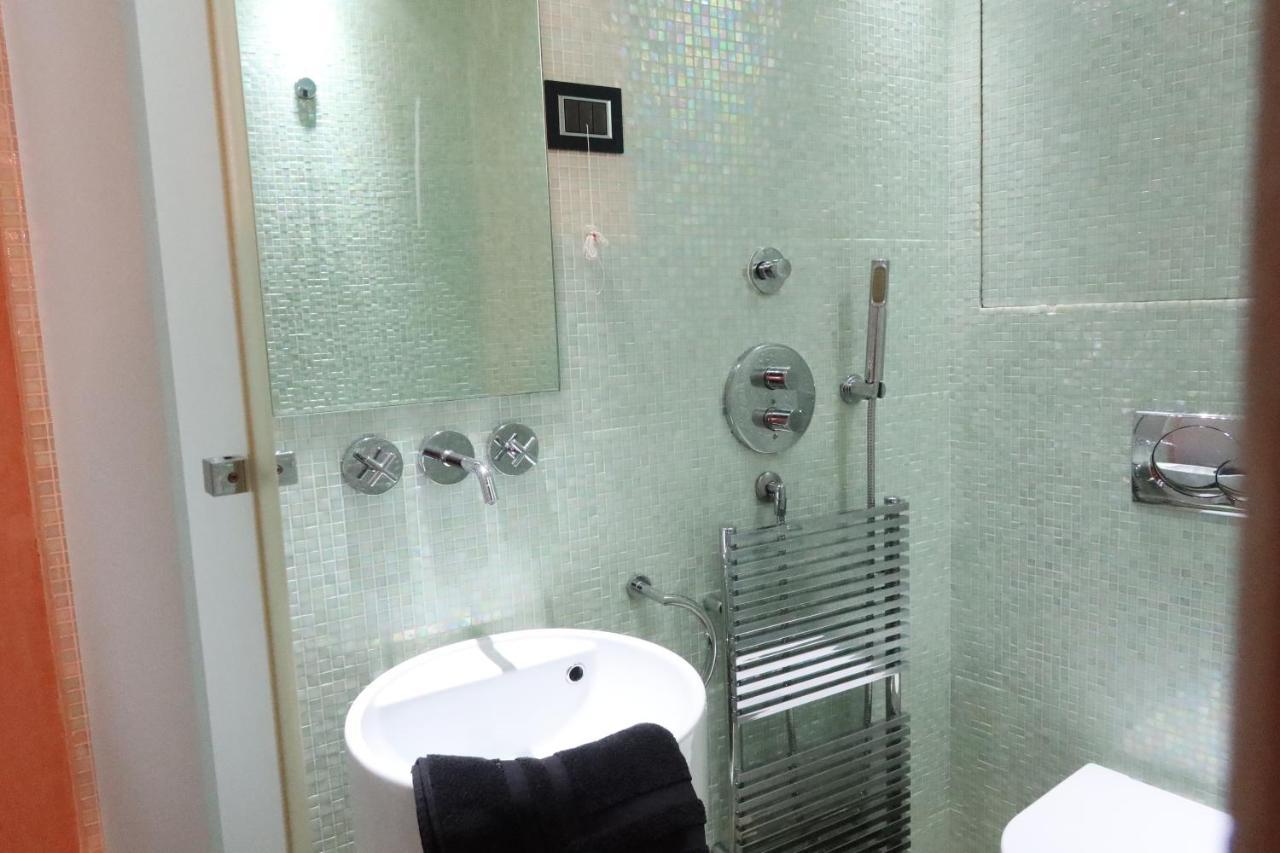 Luxury Flats Piazza Erbe, Floor 3 Apartment