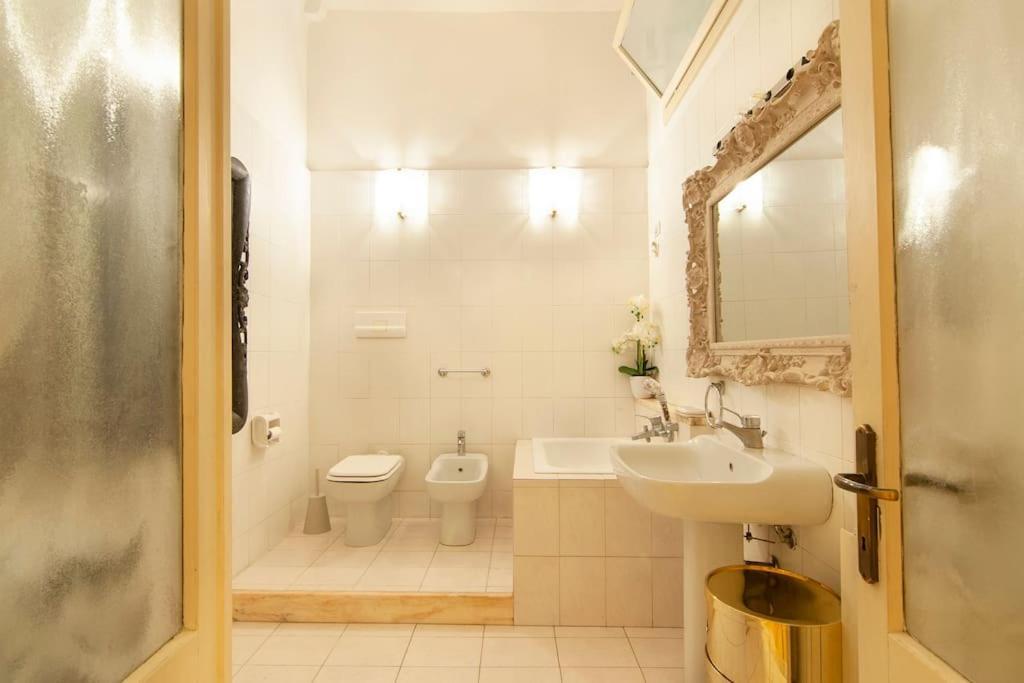 Apartment Piazza Delle Erbe Luxury House