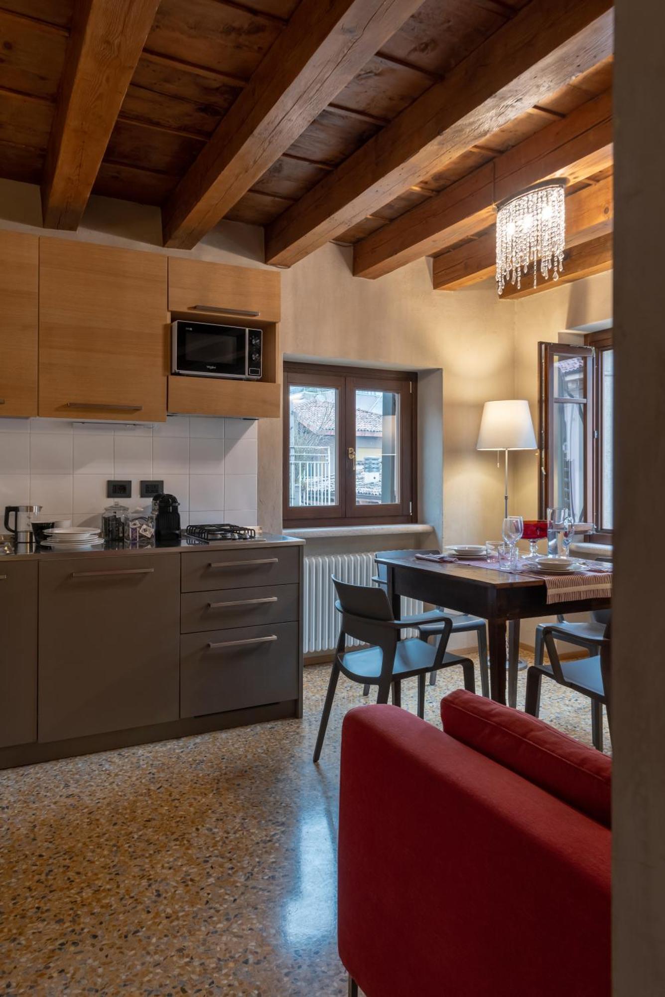 Residenza Roccamaggiore Apartamento *
