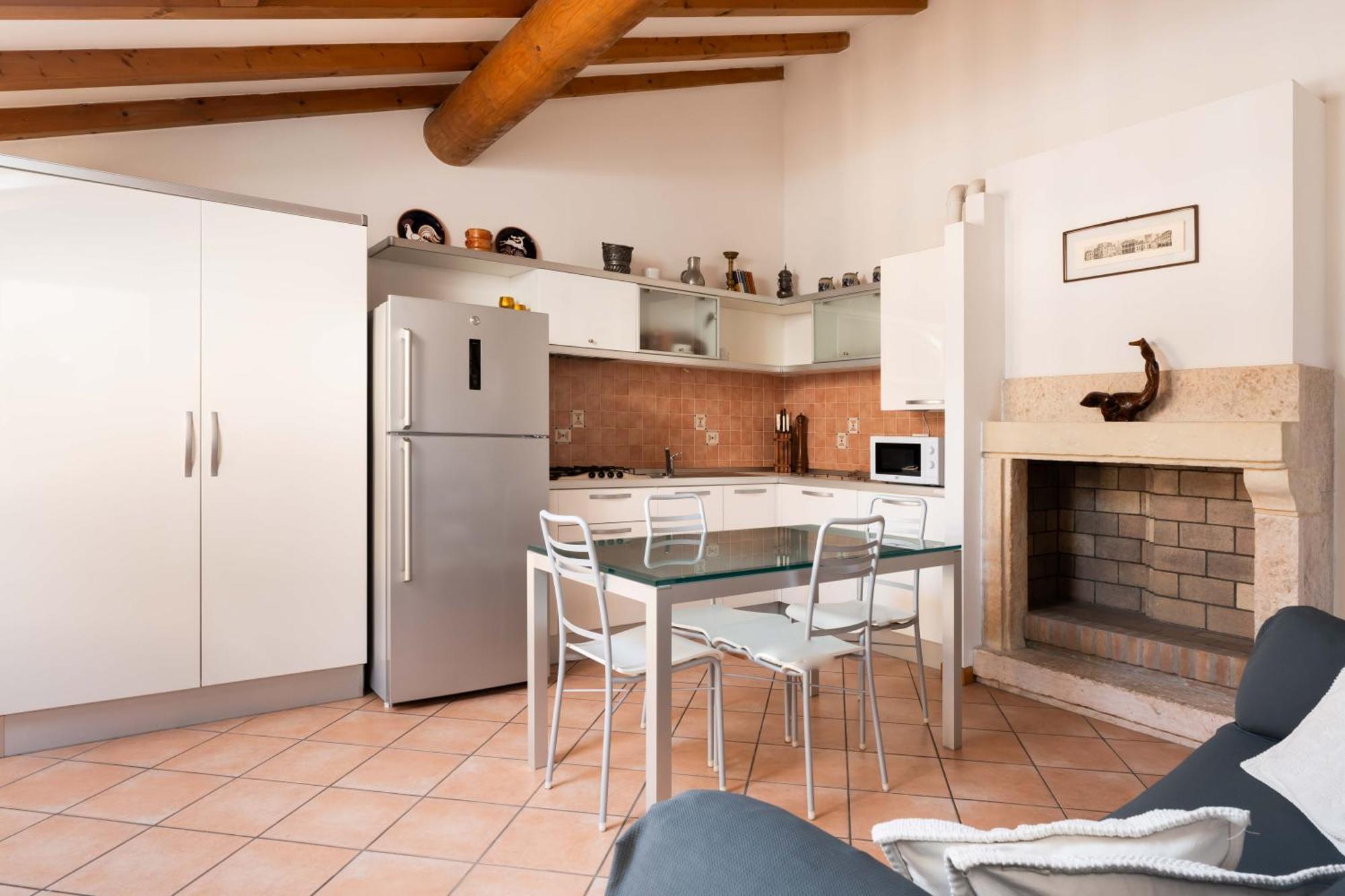 Veronetta Mini Attic Apartamento *