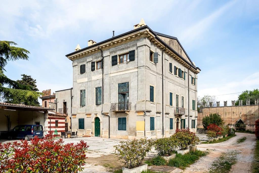 Bilocale Immerso Nel Verde Verona