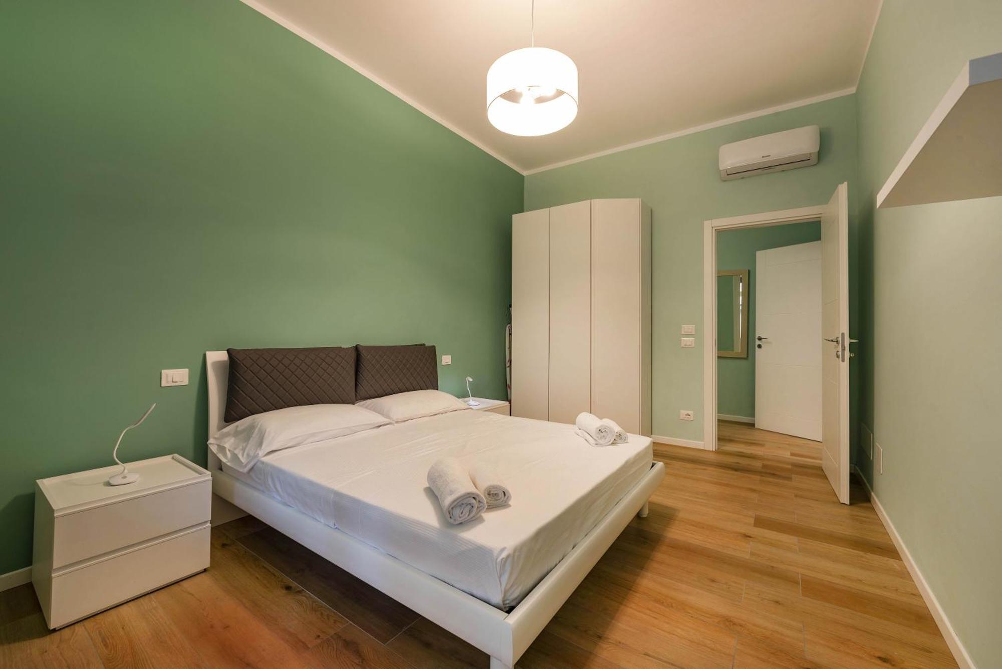 Italianflat - Elegant 2 Bedrooms With Balcony, 5 Min Walking From Arena