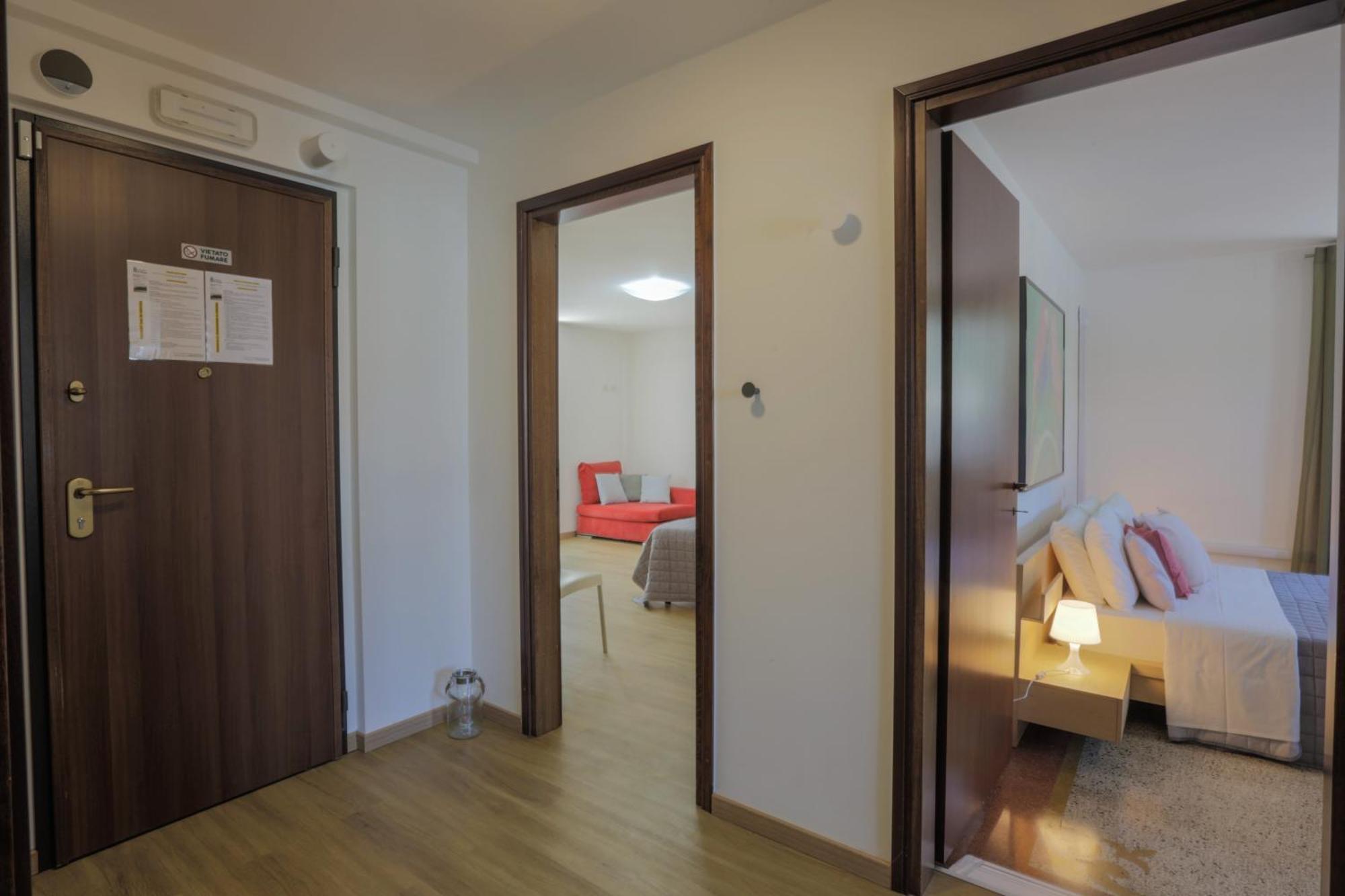 Elegant Apartment: Free Netflix, Wi-fi & Parking * Verona
