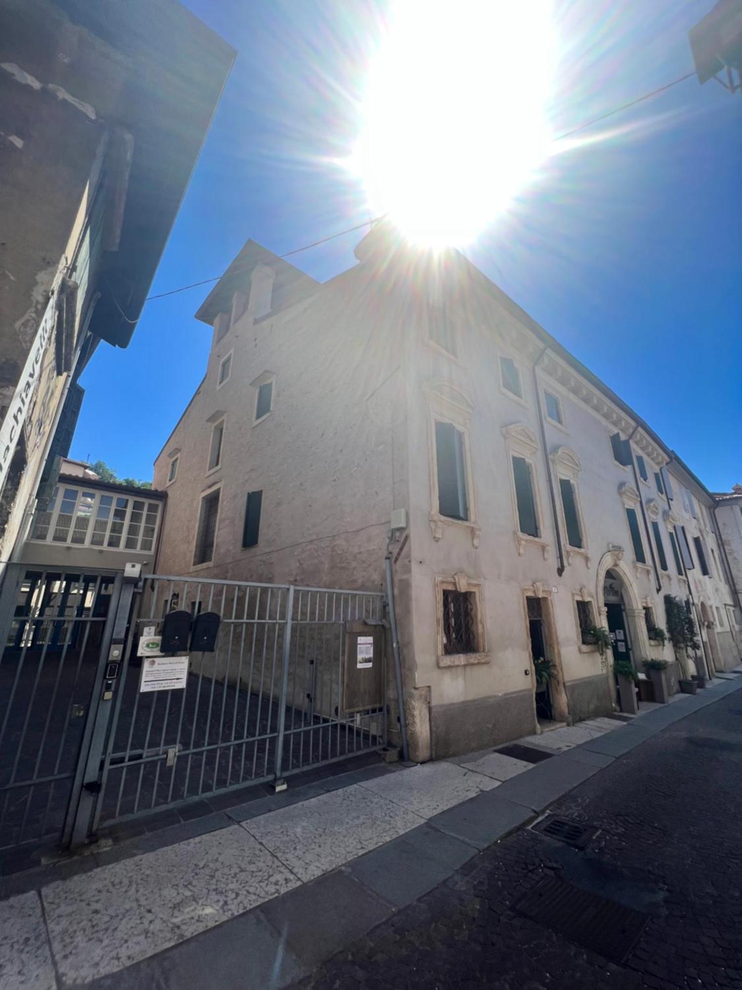 Pietra Di Residenza Bed and breakfast
