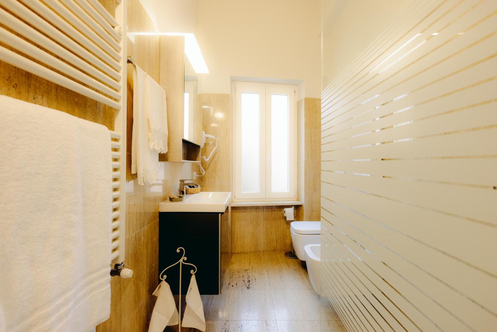 Apartment Eap Suites,