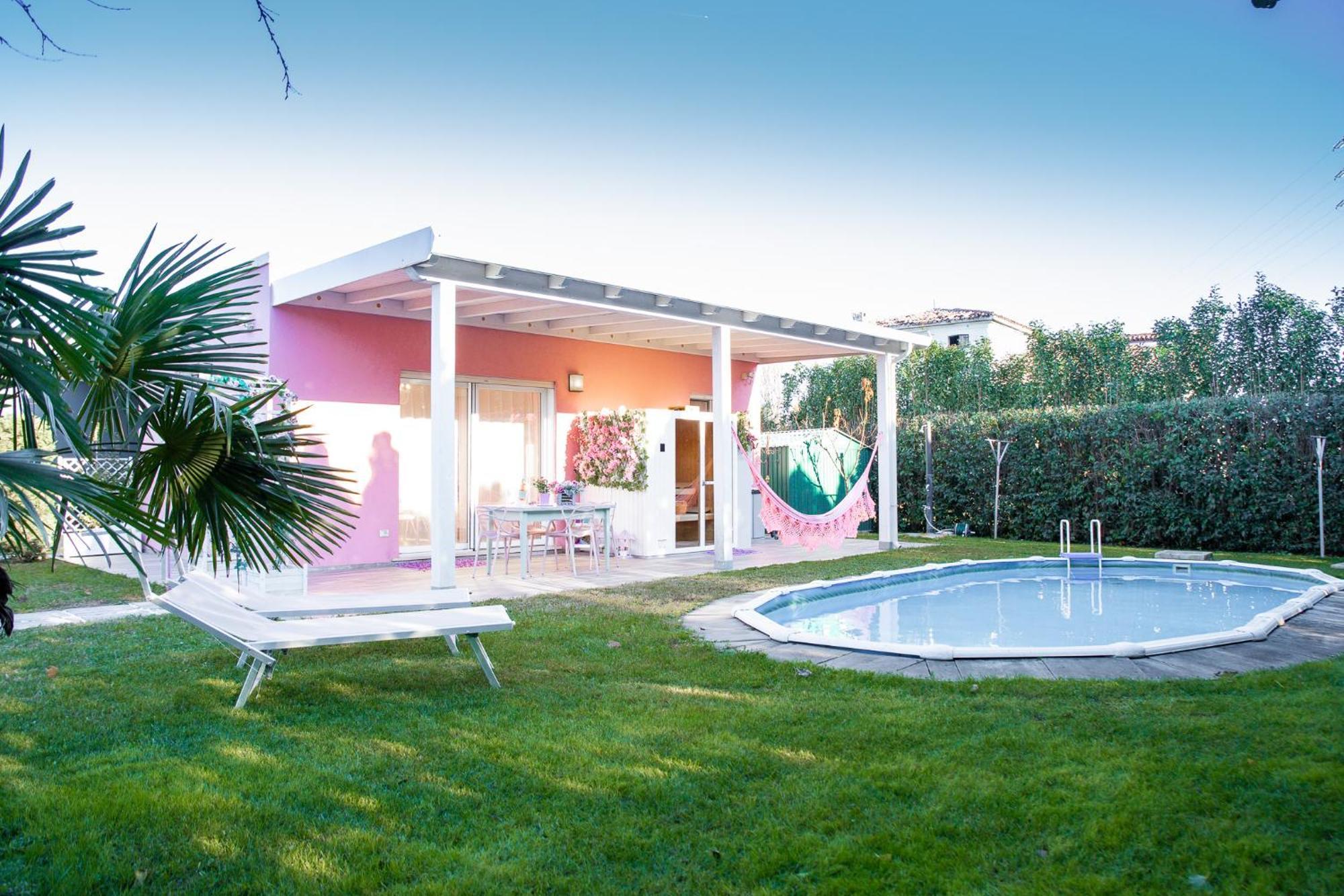 Casa vacanze Tinmar, Giardino, Piscina Privata, Bbq, Area Giochi E Parcheggio Gratuito