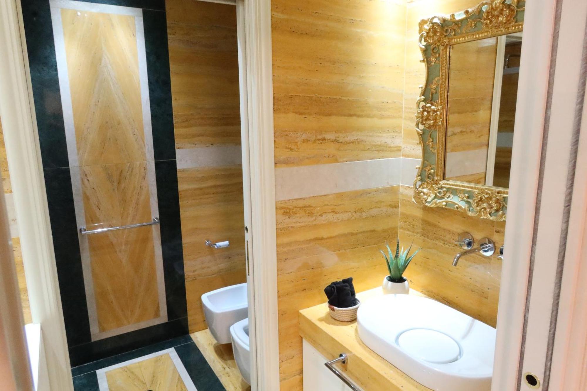 Luxury Flats Piazza Erbe, Floor 3 Apartment Verona