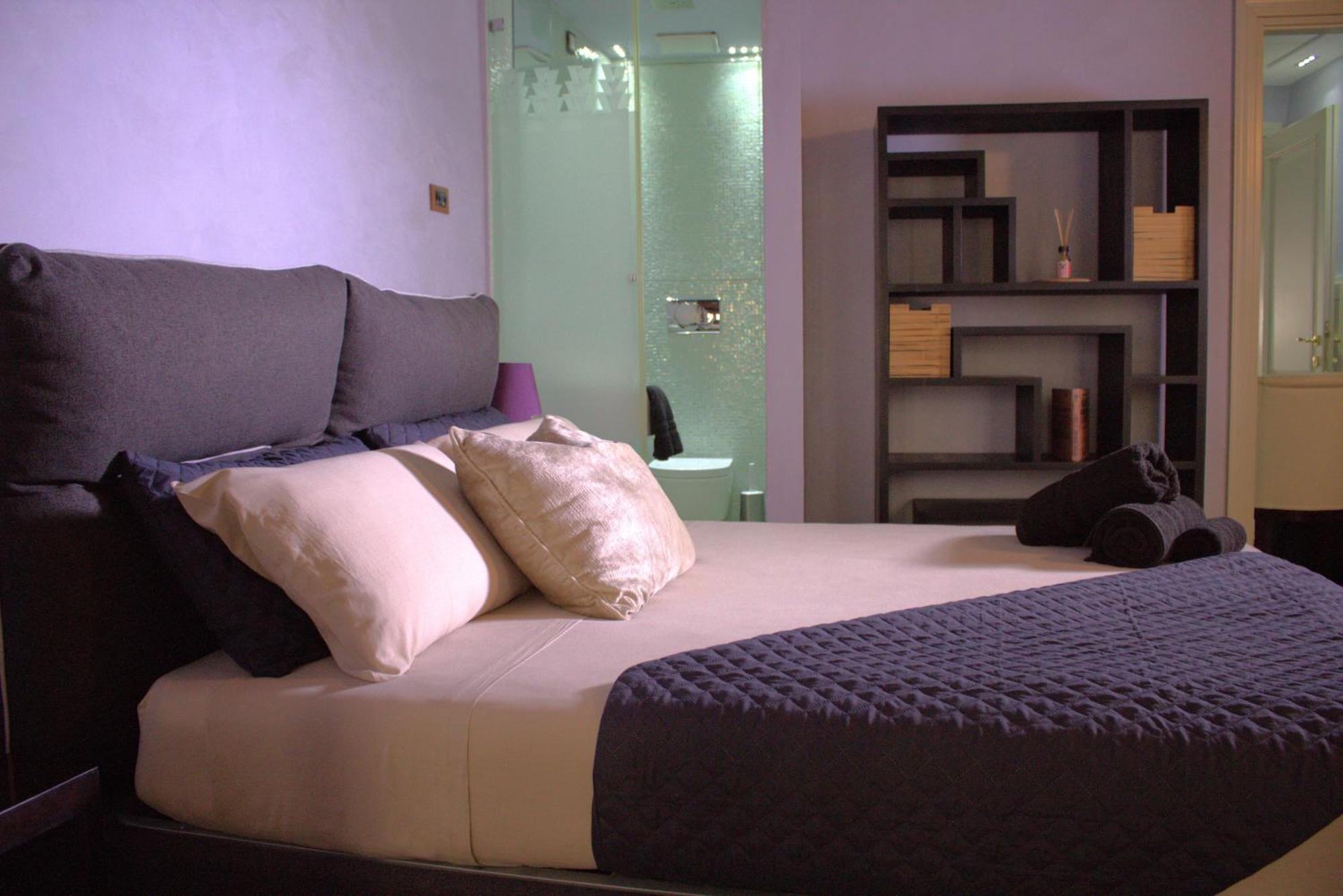 Luxury Flats , Piazza Erbe With Balcony On Main Square Apartamento *