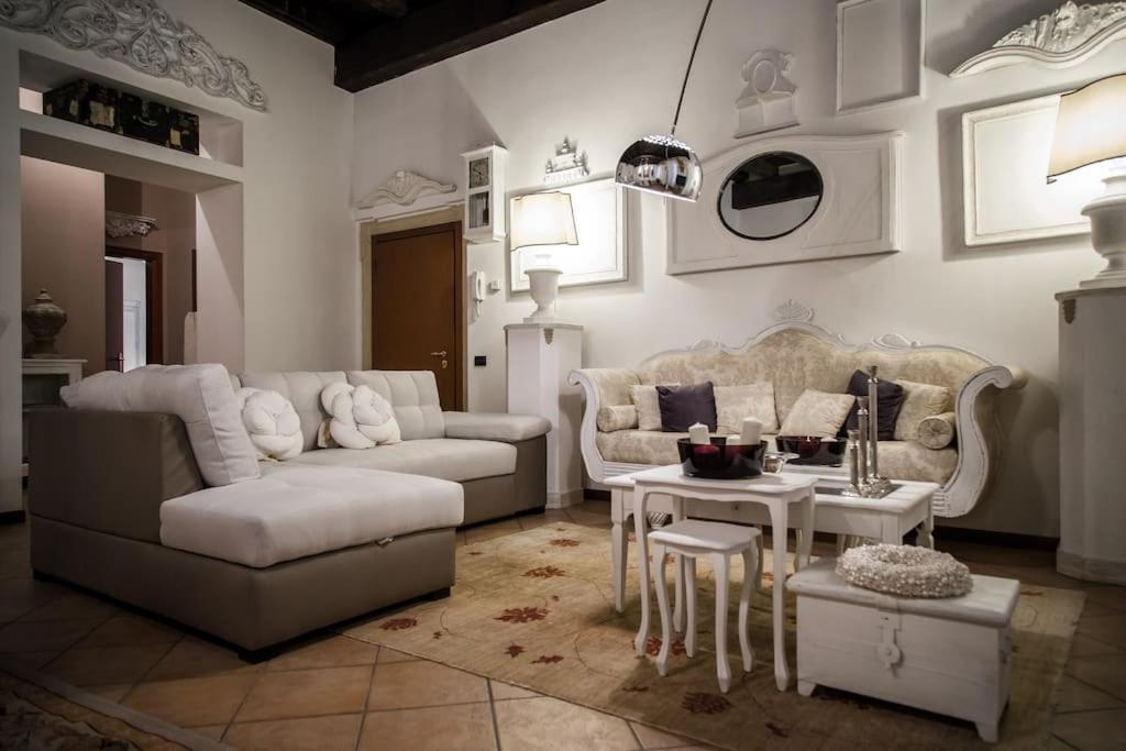 Piazza Erbe Luxury Apartamento
