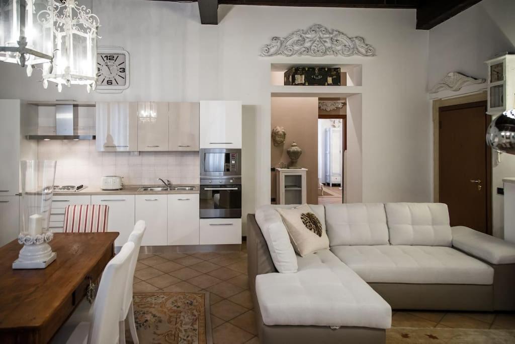 Piazza Erbe Luxury