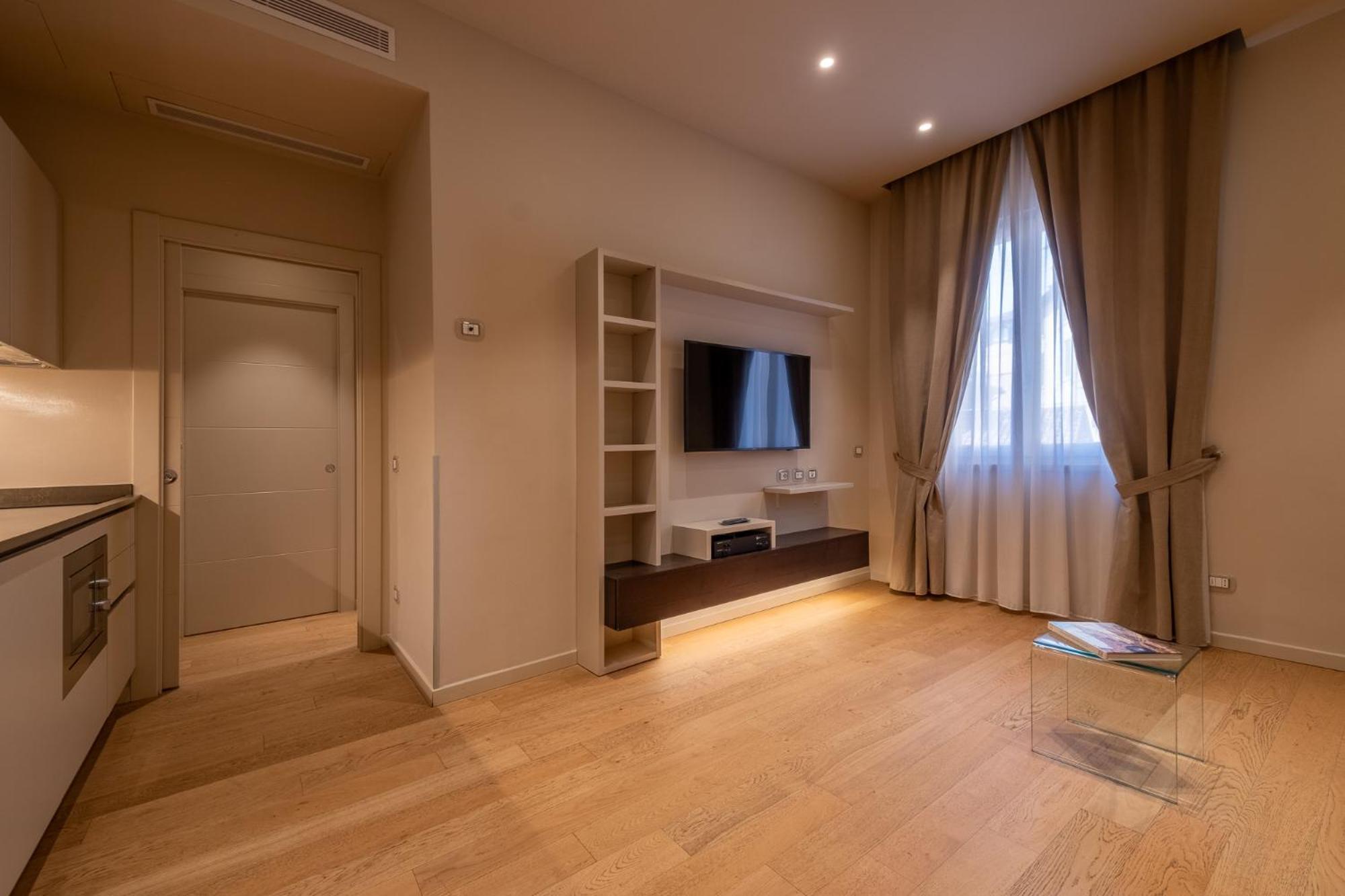Apartment Oriana Homel *