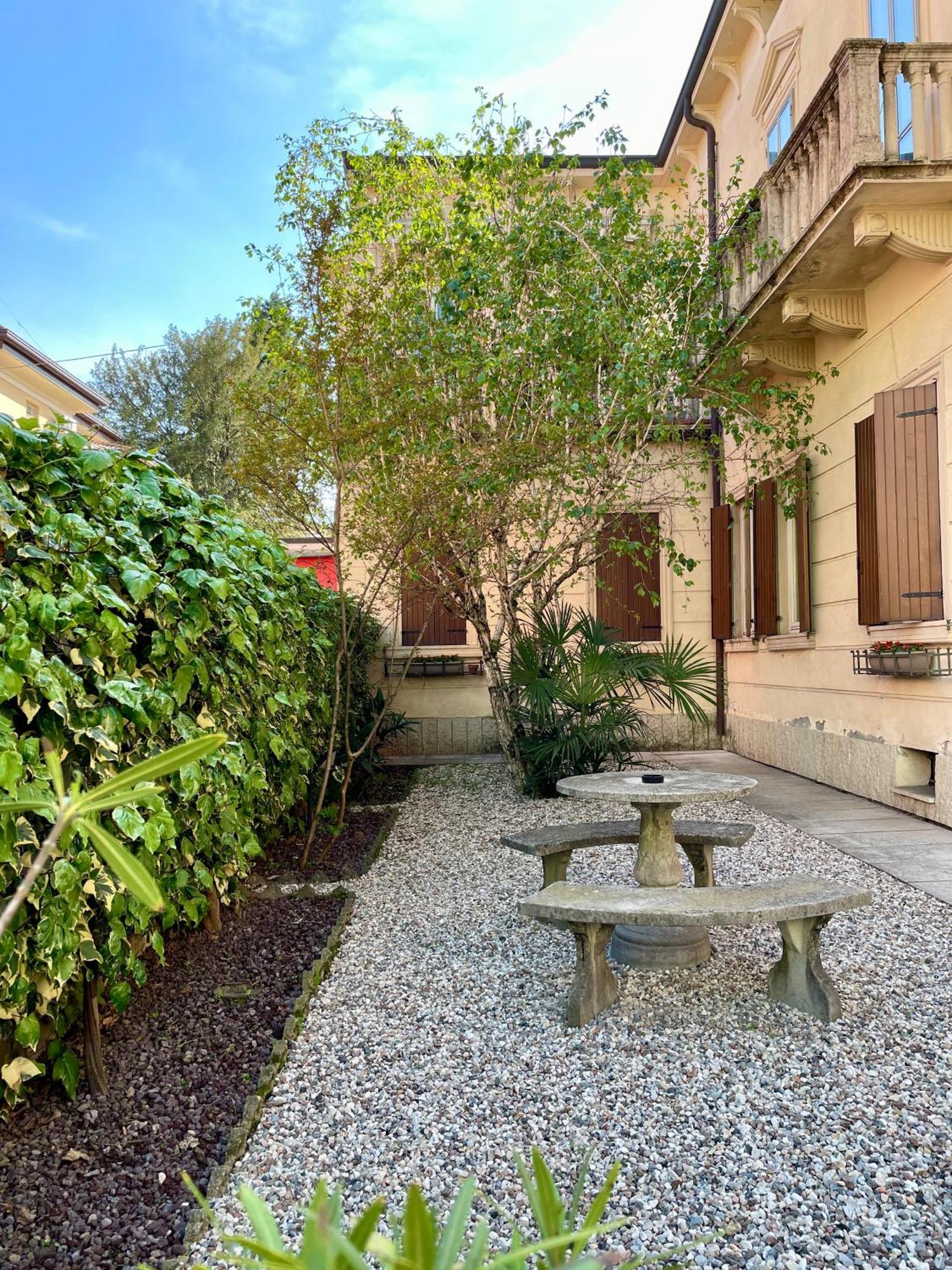 Gasthof Dimora Montecchi Verona