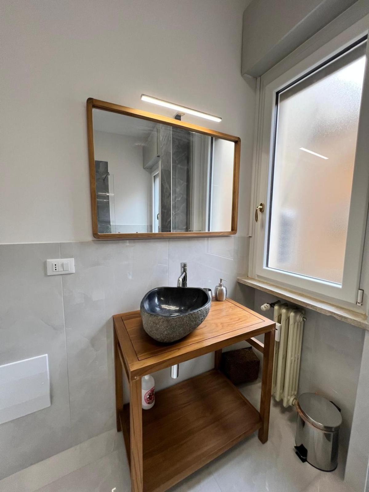 Frame Of Appartement *