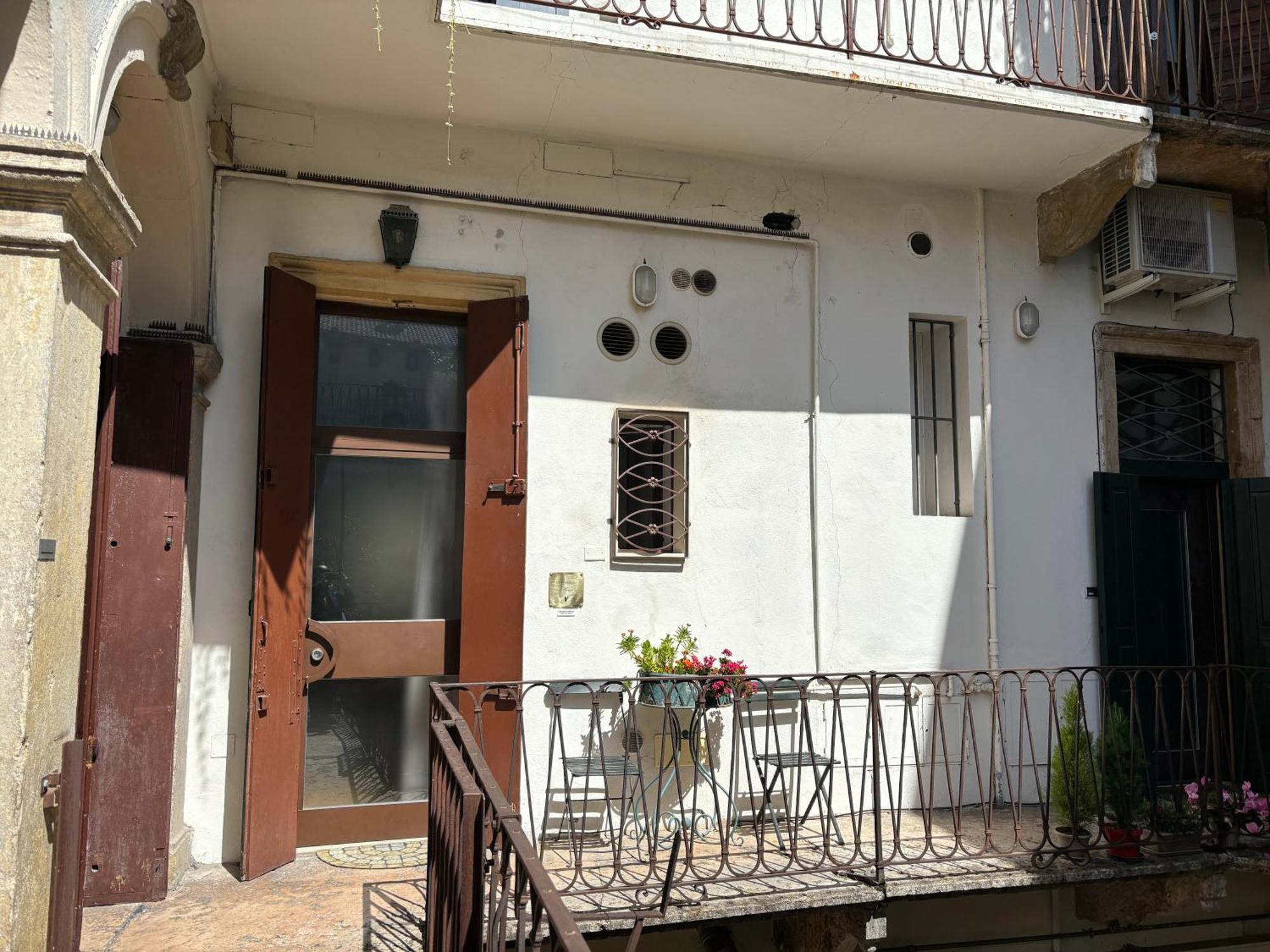 Appartamento Veronajourneys Emilei Verona