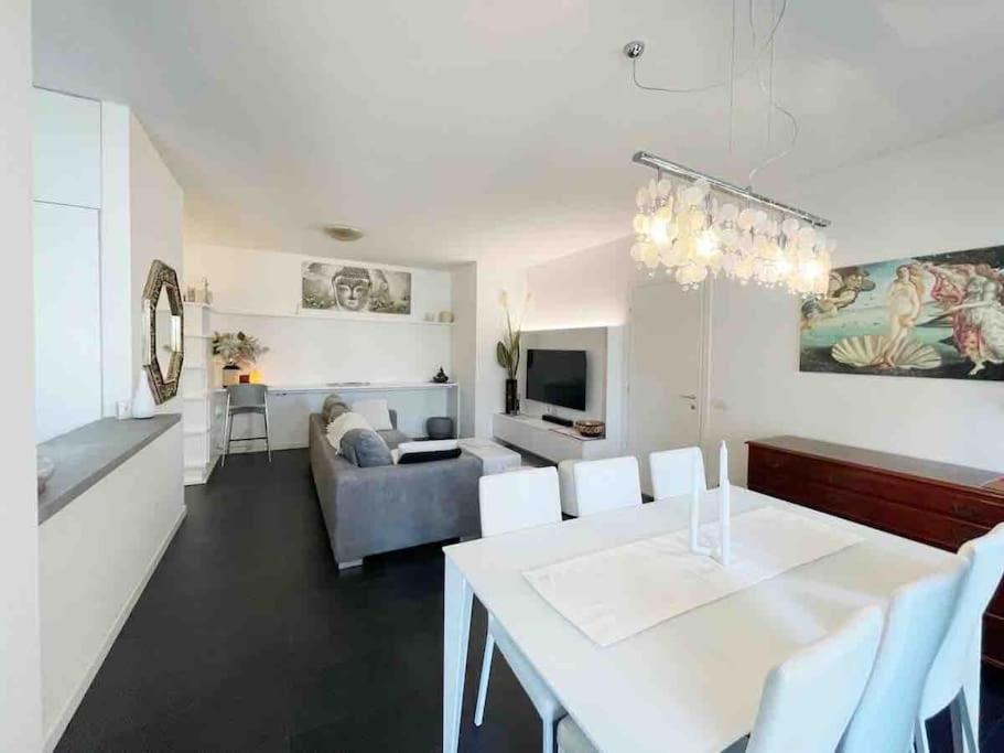 Apartamento Elegant Relax Near Veron Center Fair Garda *