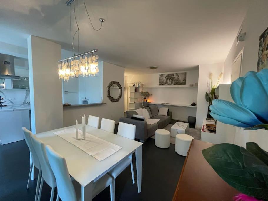 Apartamento Elegant Relax Near Veron Center Fair Garda *