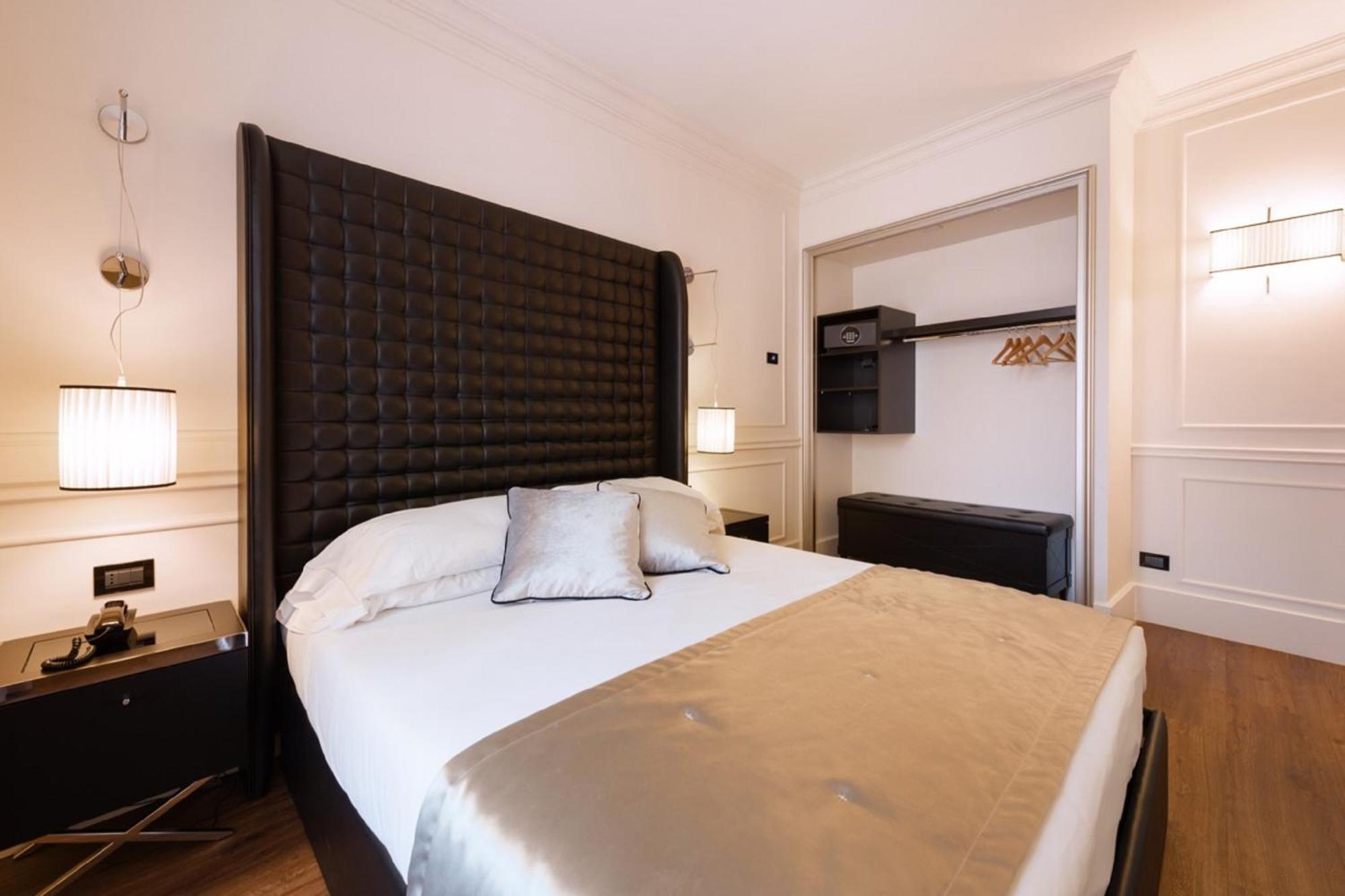 Apartahotel House 4*