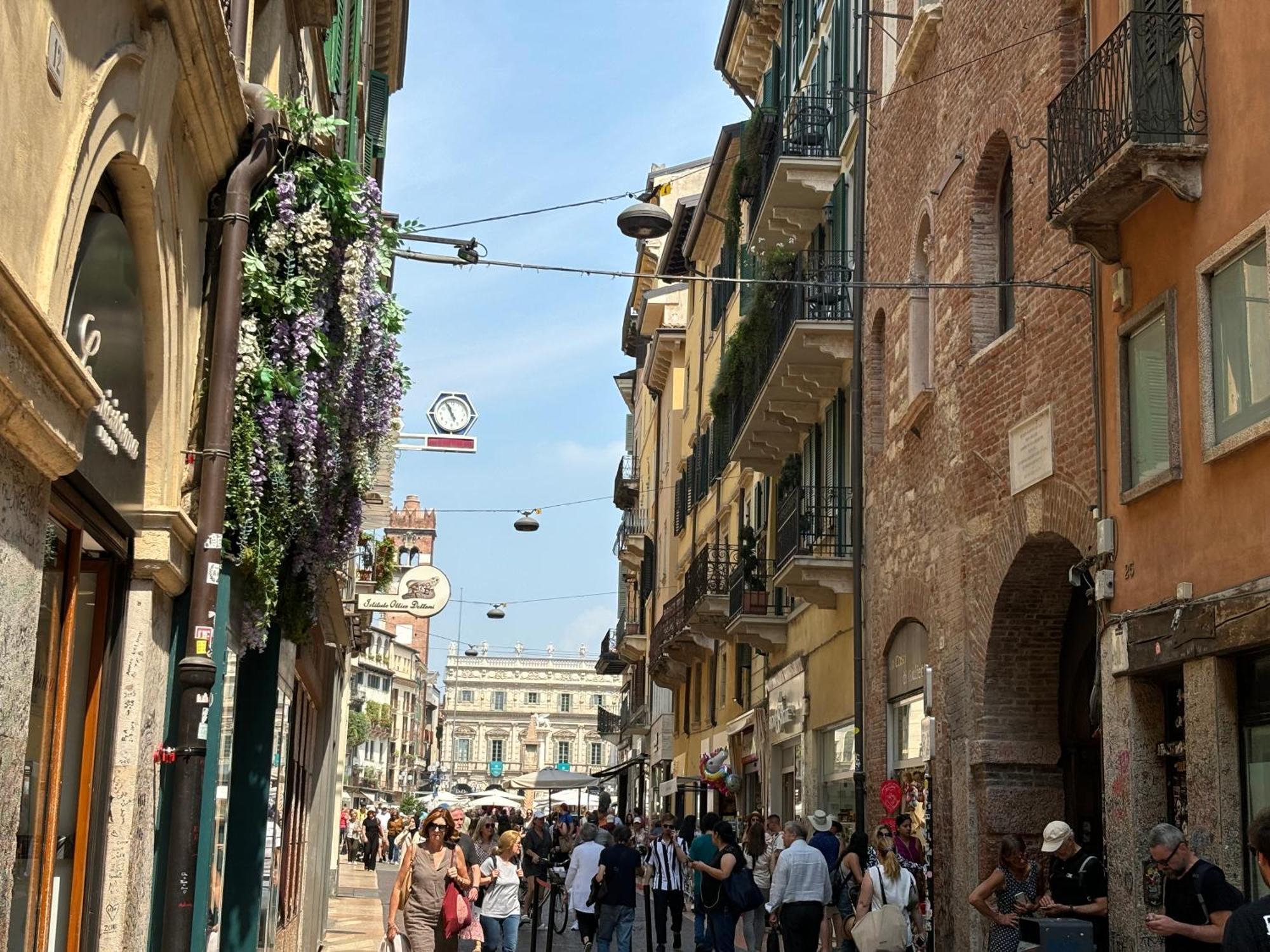 Veronajourneys Emilei Verona