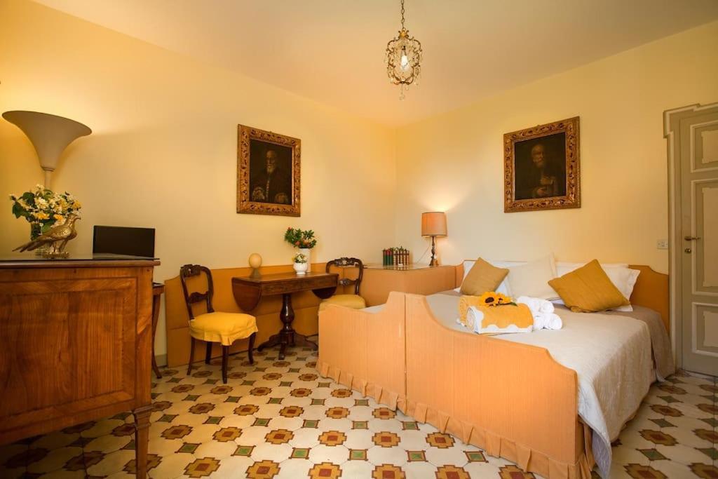 Le Grotte Villa Verona