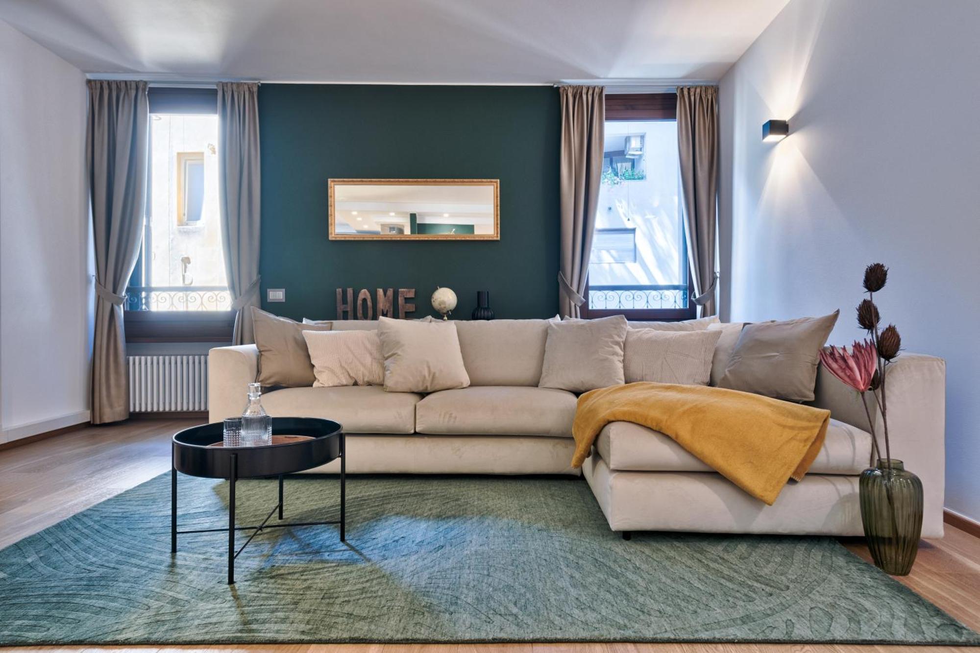 Arena Living - Next To Arena Apartment *