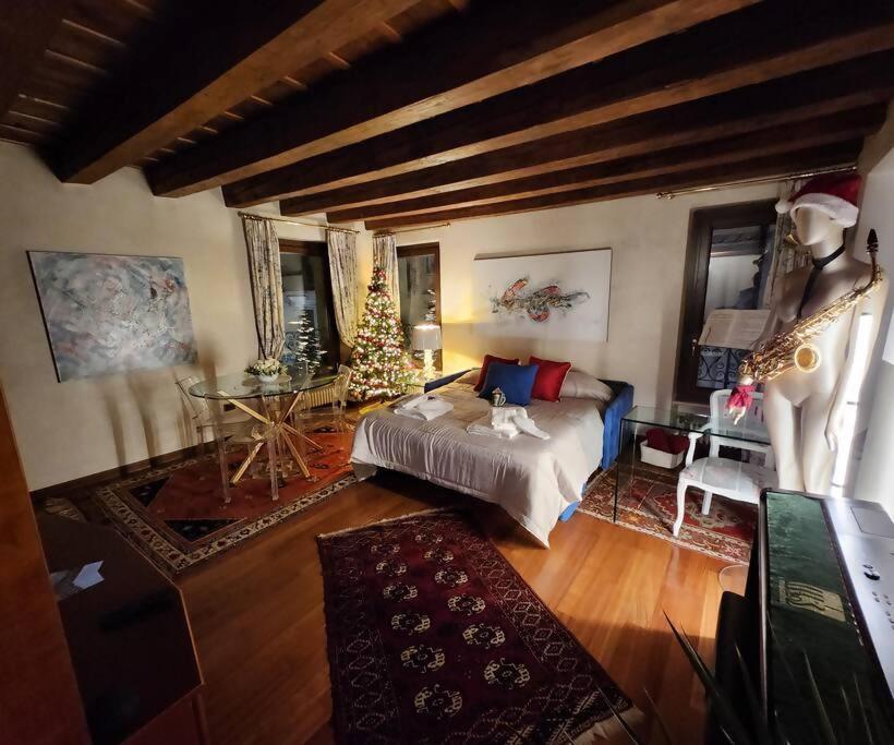 Juliets Bed Art Apartamento