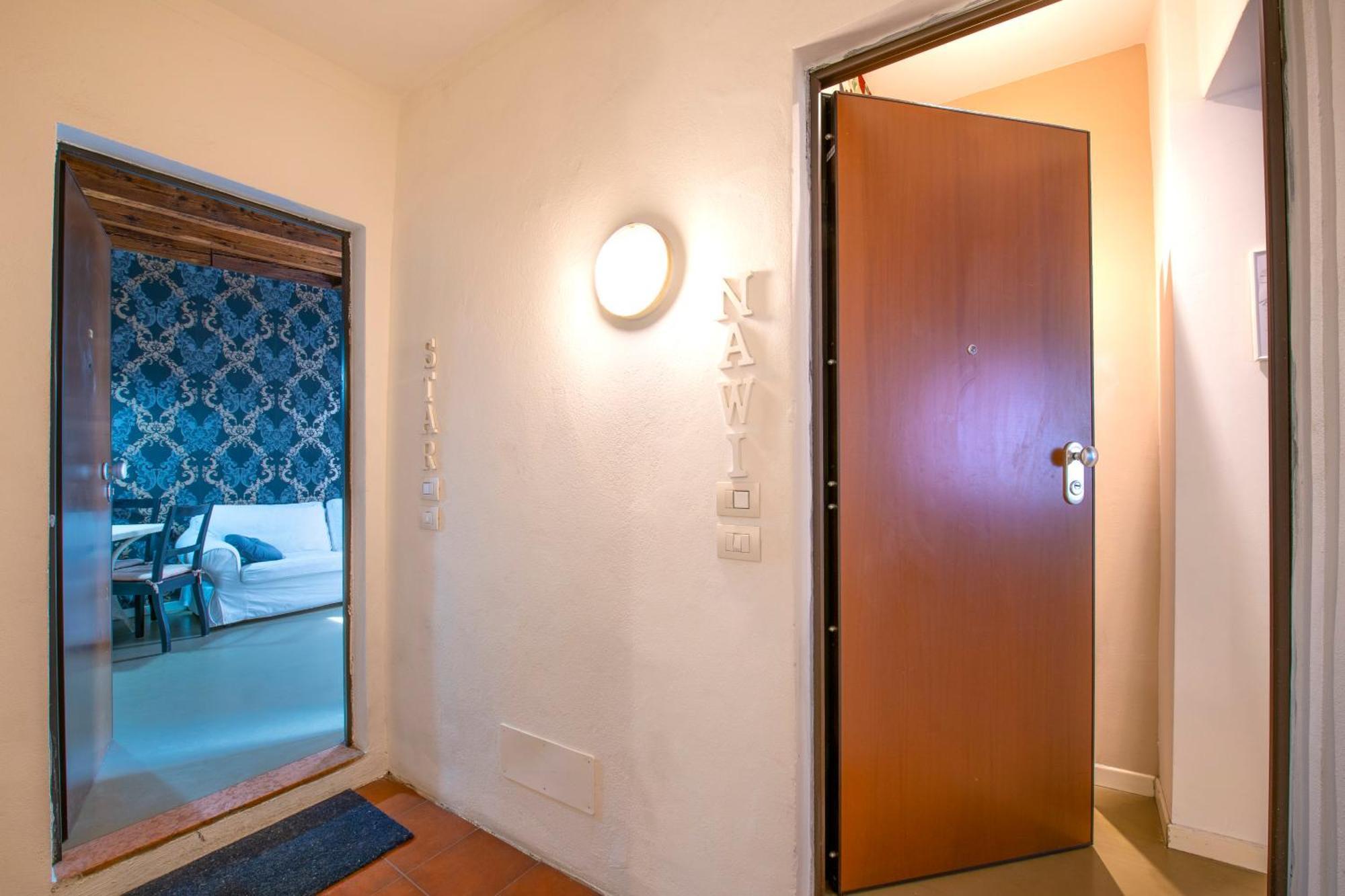 Navihouse Central With Wifi Apartment *