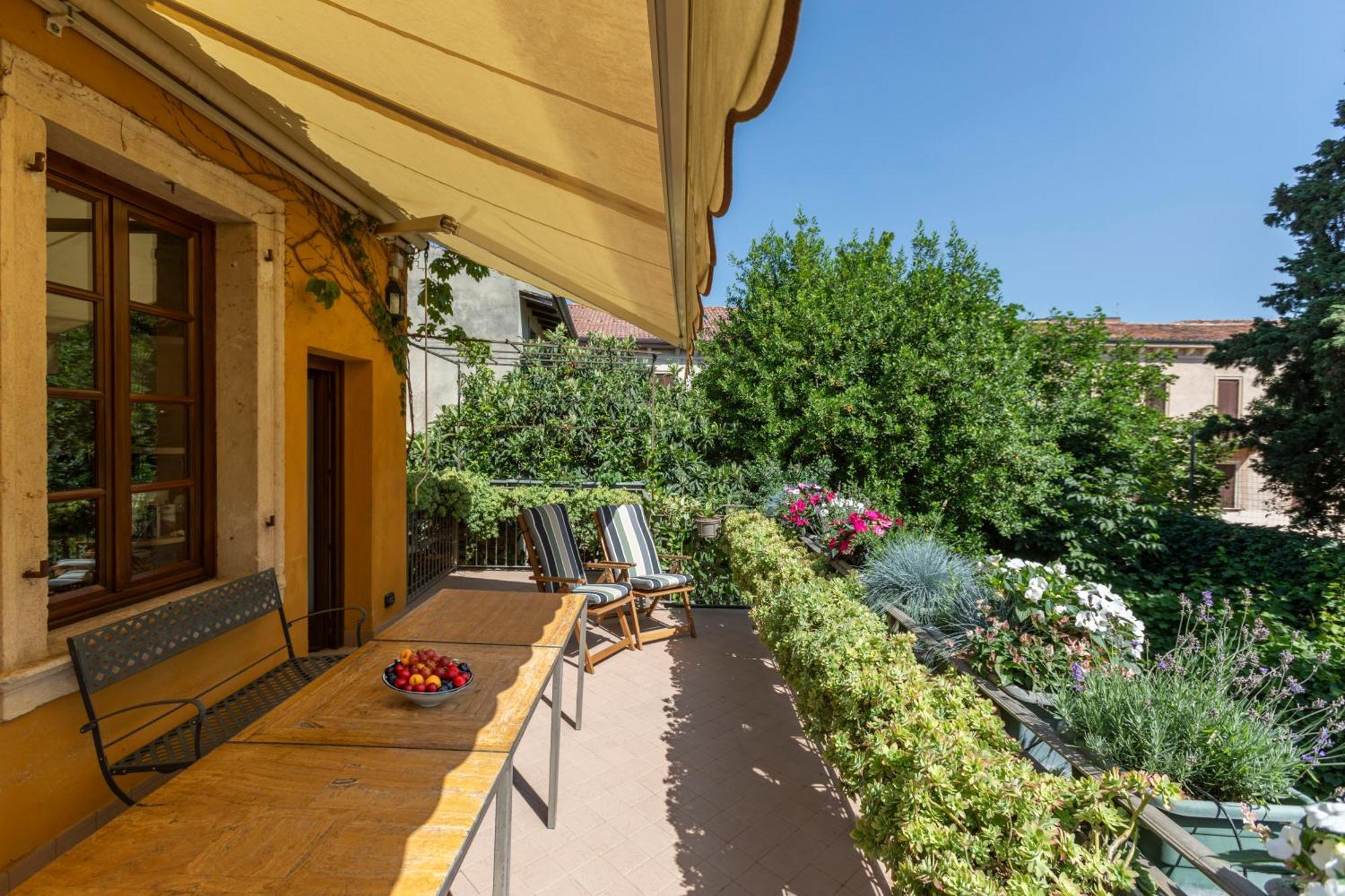 Giardino Giusti Appartamento