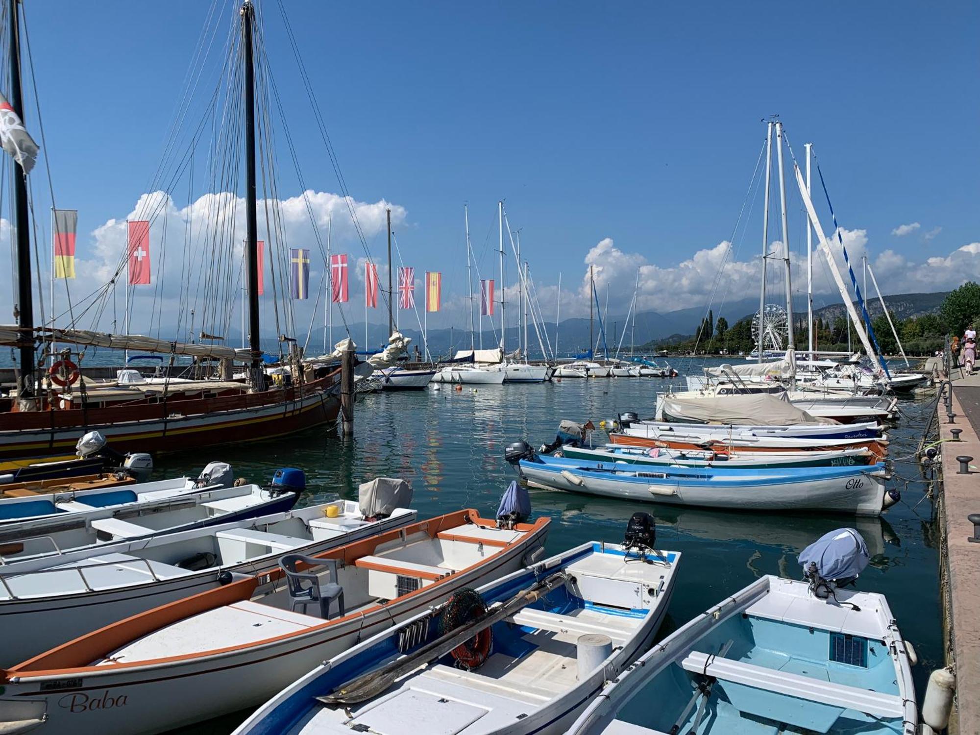 Elegant Relax Near Veron Center Fair Garda Apartamento *