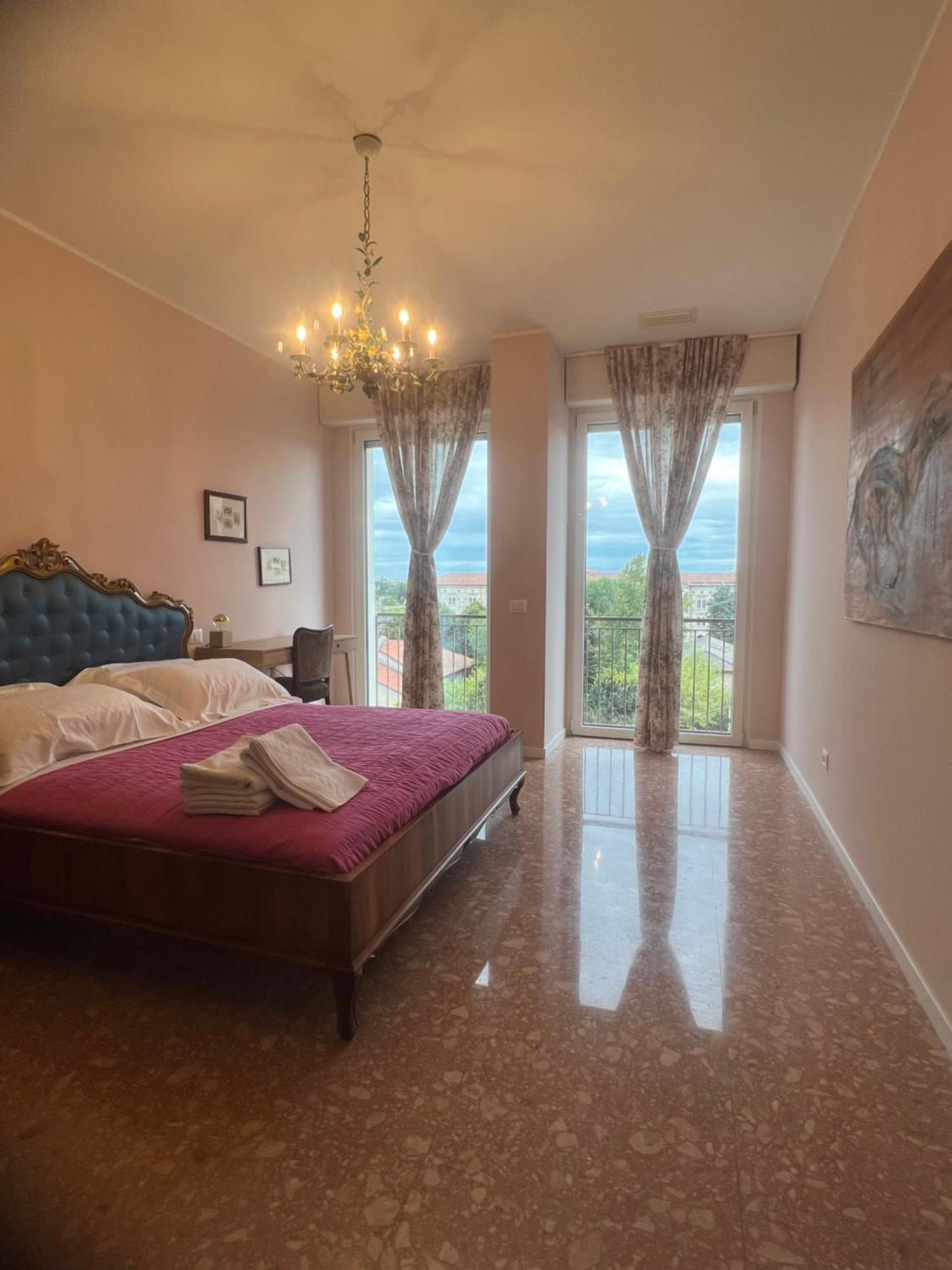 Centro Storico Grande Casa Moderna Apartment