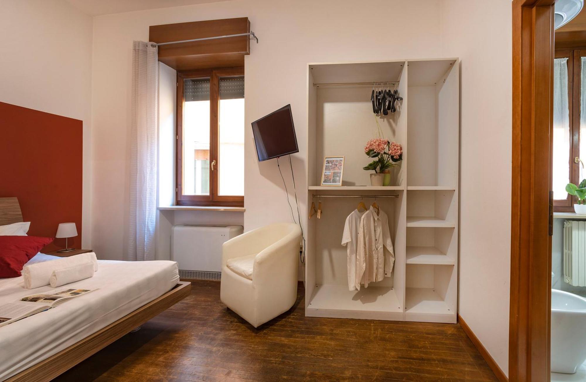 Italianflat - Rentroom Old Town - 200mt To Arena Maison d'hôtes