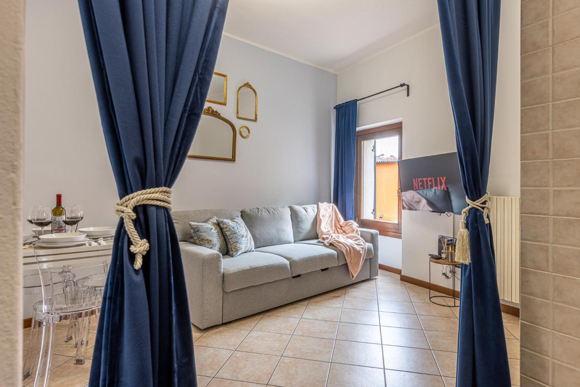 Apartment 5 Min Dall'arena - Con Vista - Castelvecchio 11 *